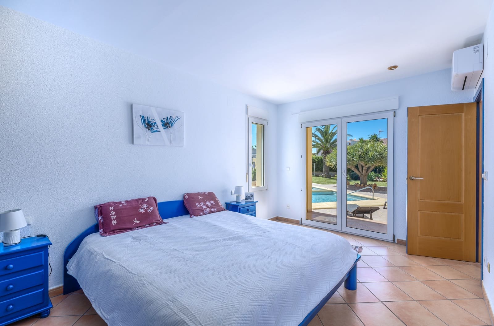 3 bedroom Villa for sale in Els Poblets with pool - € 848,000 (Ref: 9816798)