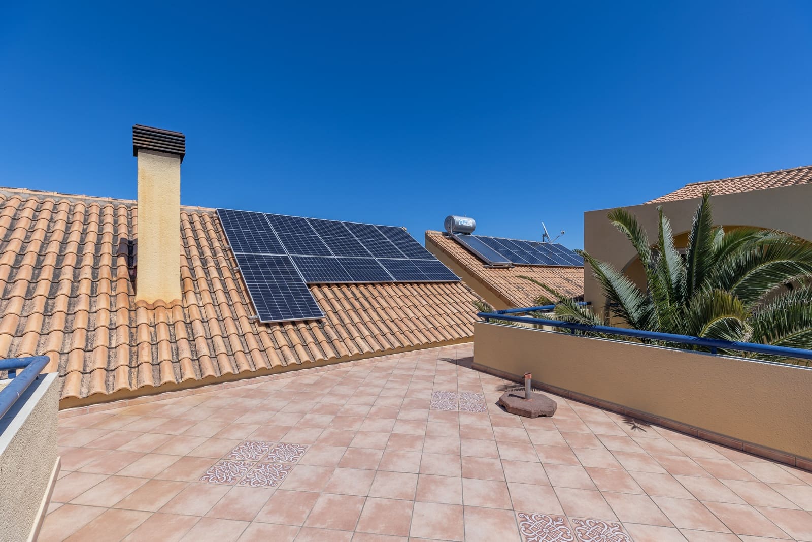 3 bedroom Villa for sale in Els Poblets with pool - € 848,000 (Ref: 9816798)