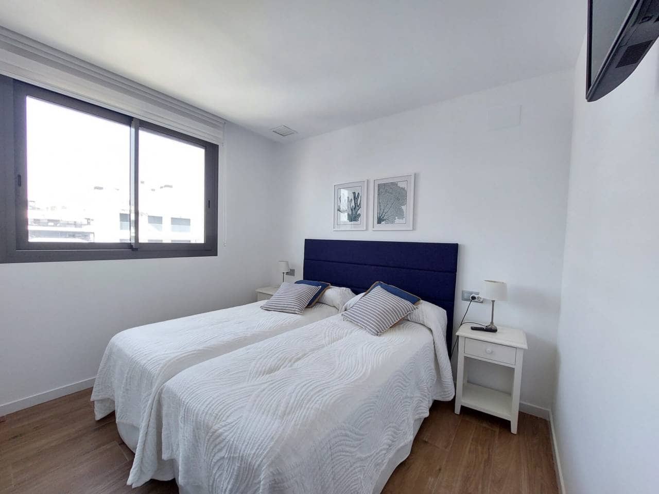 3 camera da letto Attico da affittare in Alicante citta con piscina garage - 3.500 € (Rif: 10008169)