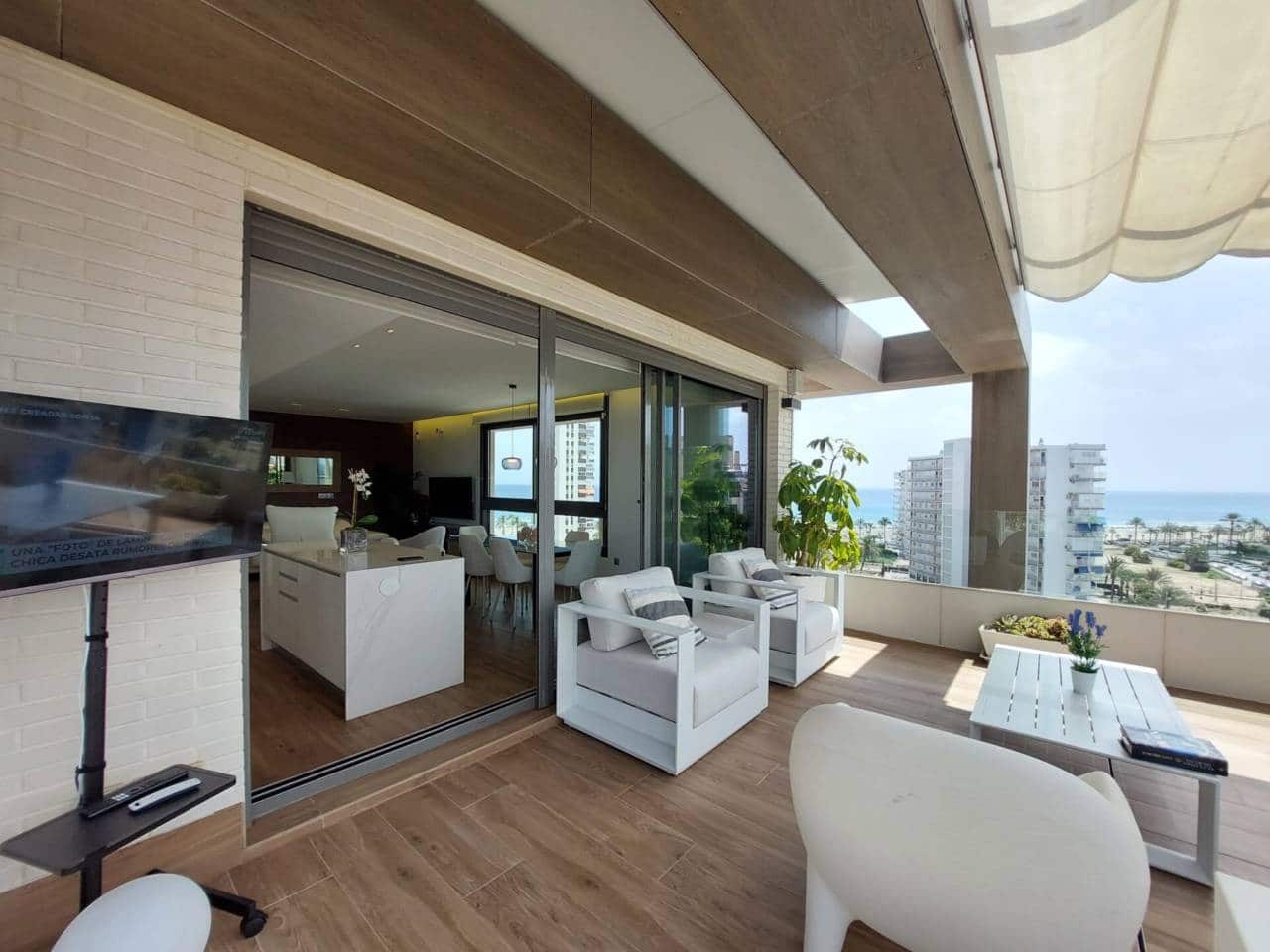 3 camera da letto Attico da affittare in Alicante citta con piscina garage - 3.500 € (Rif: 10008169)