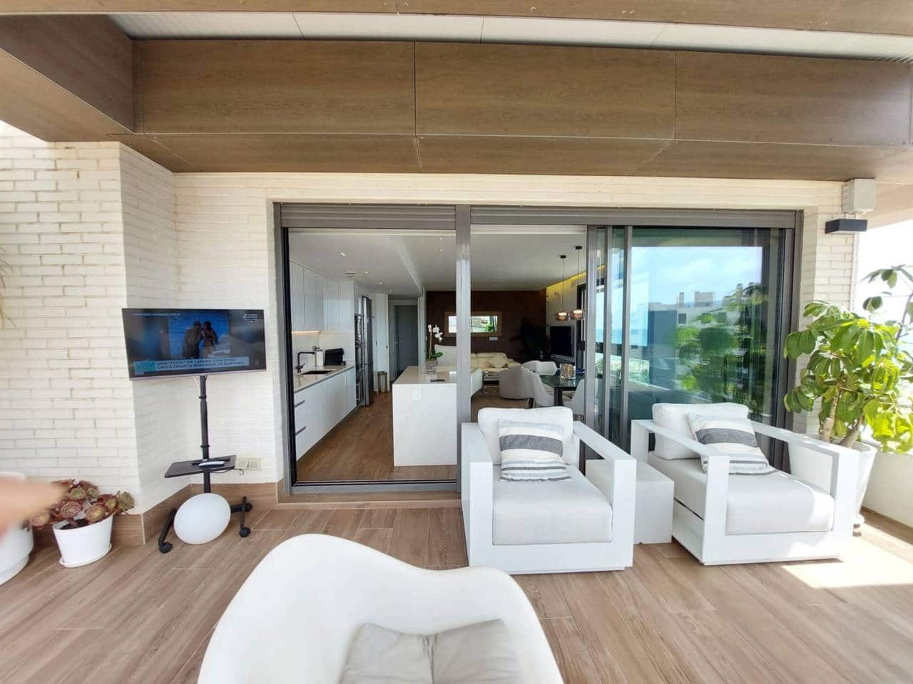 3 camera da letto Attico da affittare in Alicante citta con piscina garage - 3.500 € (Rif: 10008169)