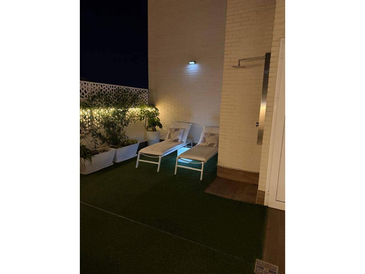 3 camera da letto Attico da affittare in Alicante citta con piscina garage - 3.500 € (Rif: 10008169)