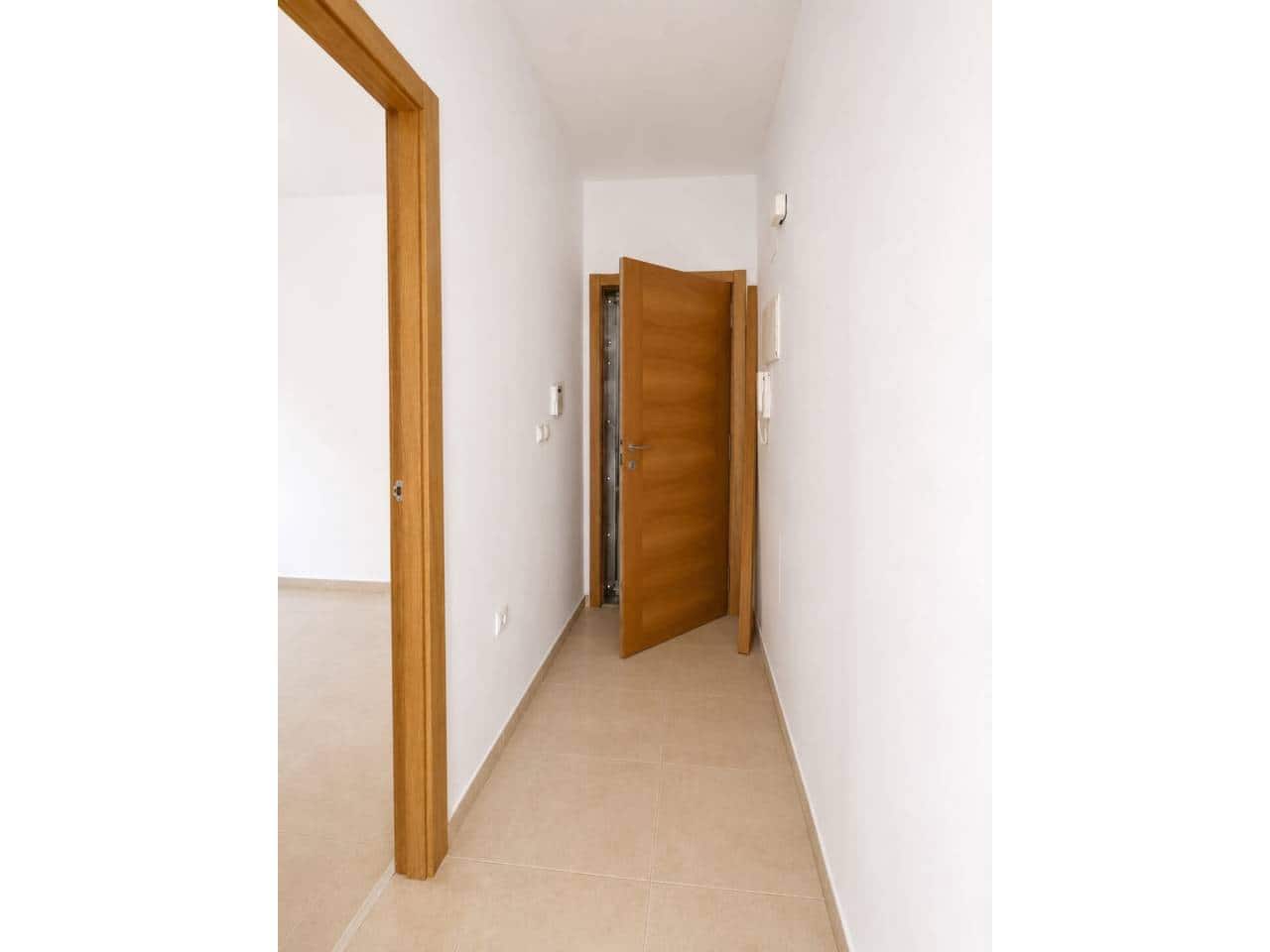 3 soverom Leilighet til leie i Villafranqueza med garasje - € 990 (Ref: 10012733)
