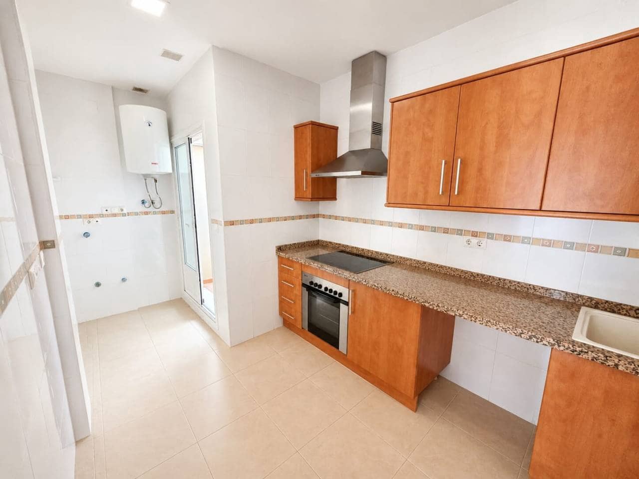 3 soverom Leilighet til leie i Villafranqueza med garasje - € 990 (Ref: 10012733)