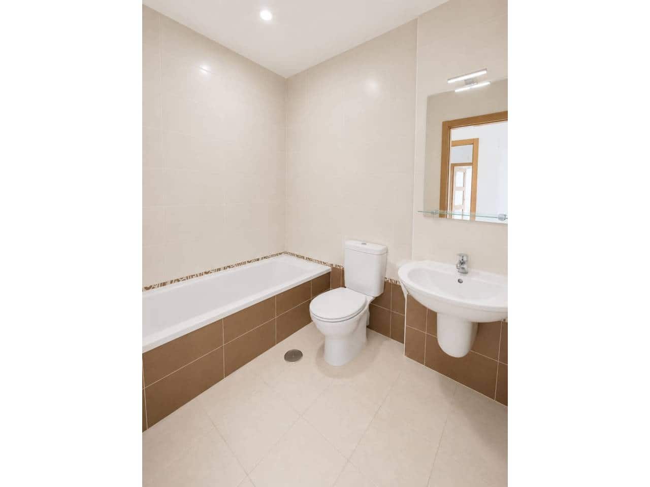 3 soverom Leilighet til leie i Villafranqueza med garasje - € 990 (Ref: 10012733)