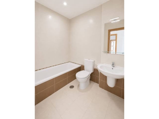 3 quarto Apartamento para arrendar em Villafranqueza, Alicante cidade com garagem - 990 € (Ref: 10012733)