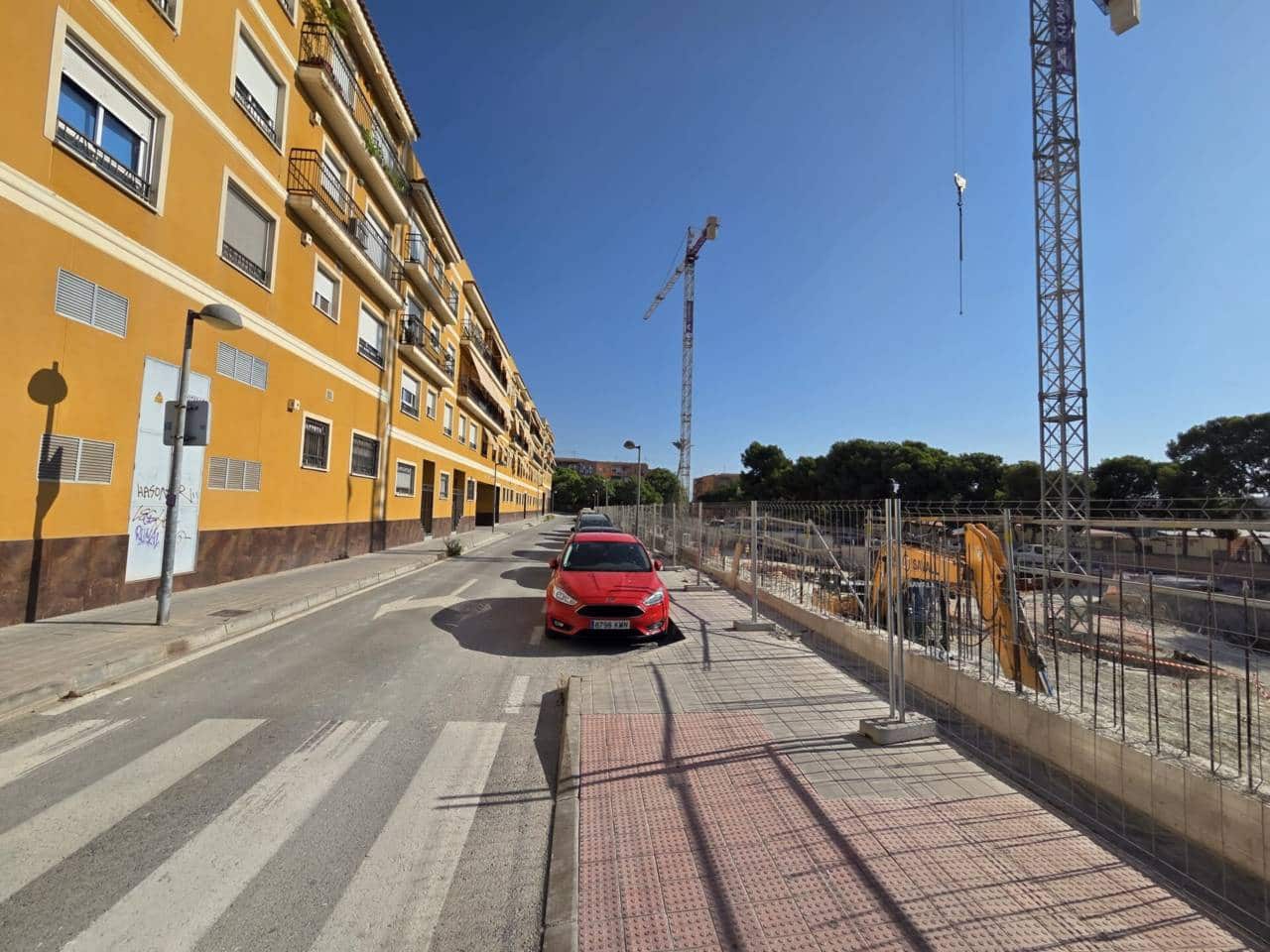 3 soverom Leilighet til leie i Villafranqueza med garasje - € 990 (Ref: 10012733)
