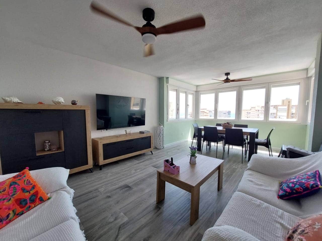2 sovrum Lägenhet att hyra i El Campello med pool garage - 1 100 € (Ref: 10016970)