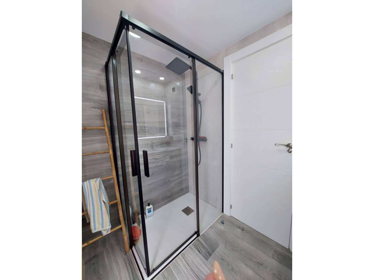 2 sovrum Lägenhet att hyra i El Campello med pool garage - 1 100 € (Ref: 10016970)