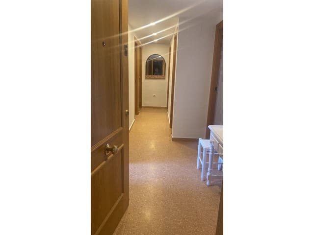 Appartement de 3 chambres à louer à Alicante ville avec piscine garage - 1 500 € (Ref: 10029906)