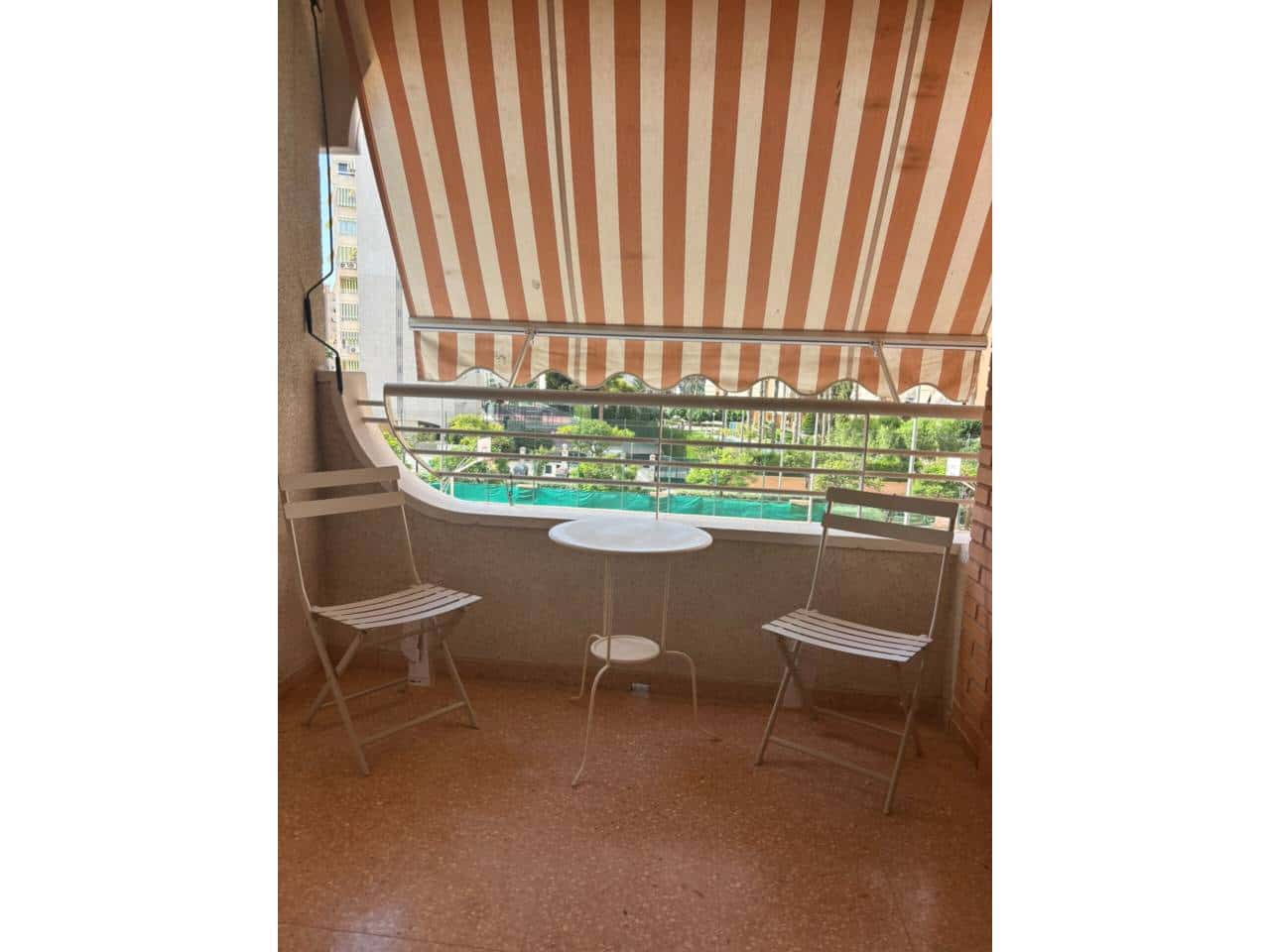Appartement de 3 chambres à louer à Alicante ville avec piscine garage - 1 500 € (Ref: 10029906)