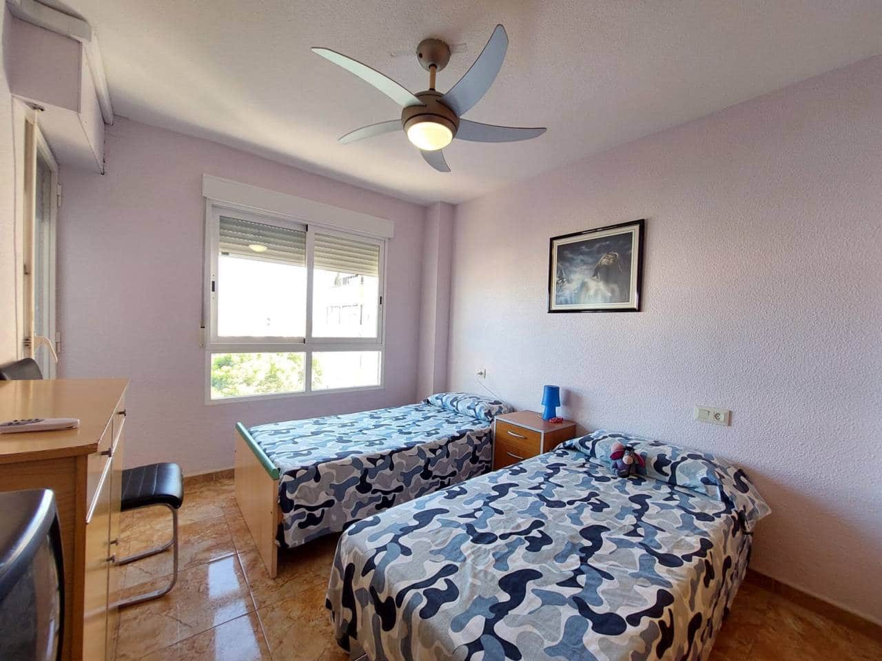 2 slaapkamer Flat te huur in El Campello met zwembad garage - € 1.000 (Ref: 10042344)