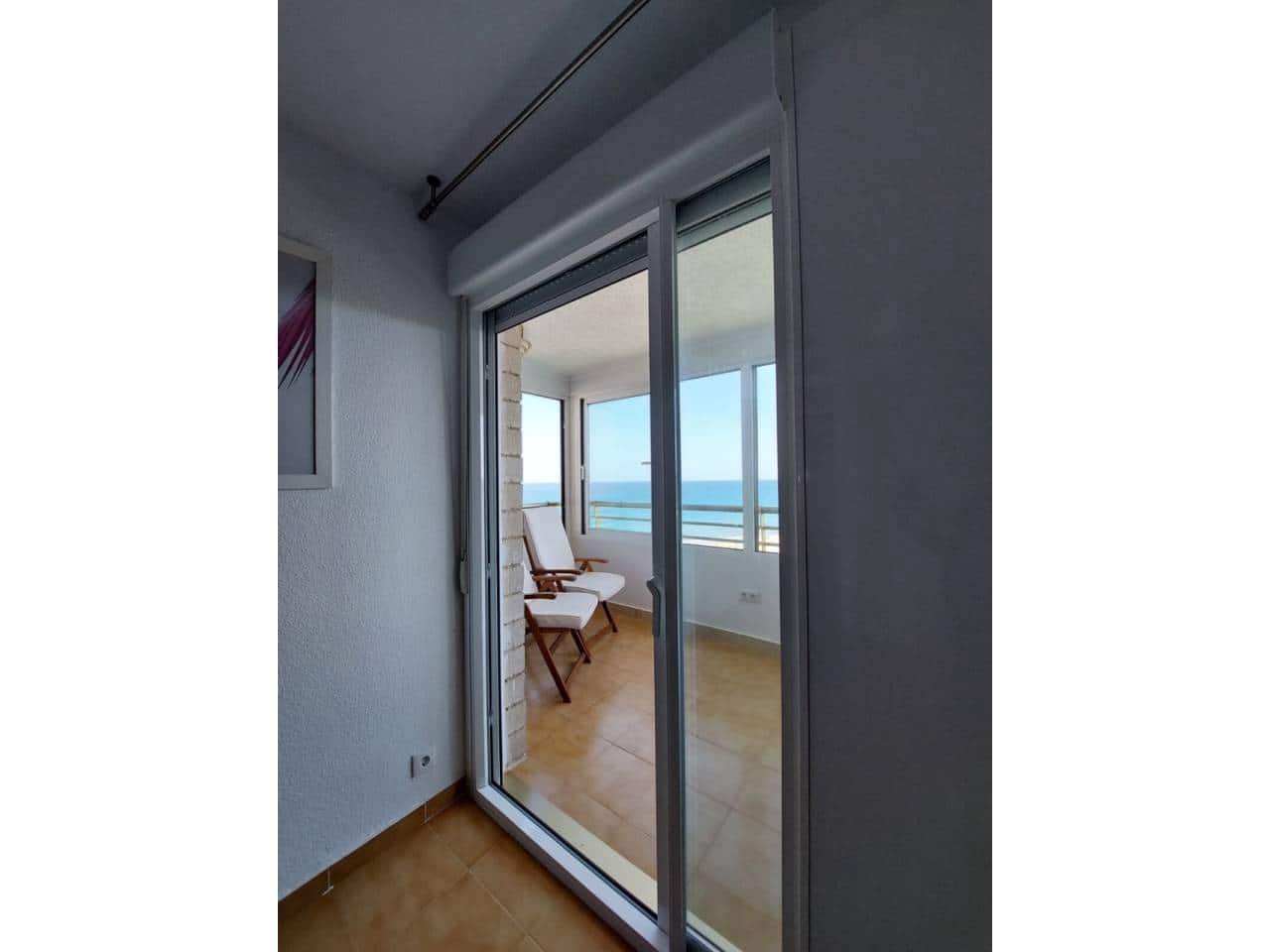 3 bedroom Flat for rent in El Campello with pool - € 2,200 (Ref: 10048623)