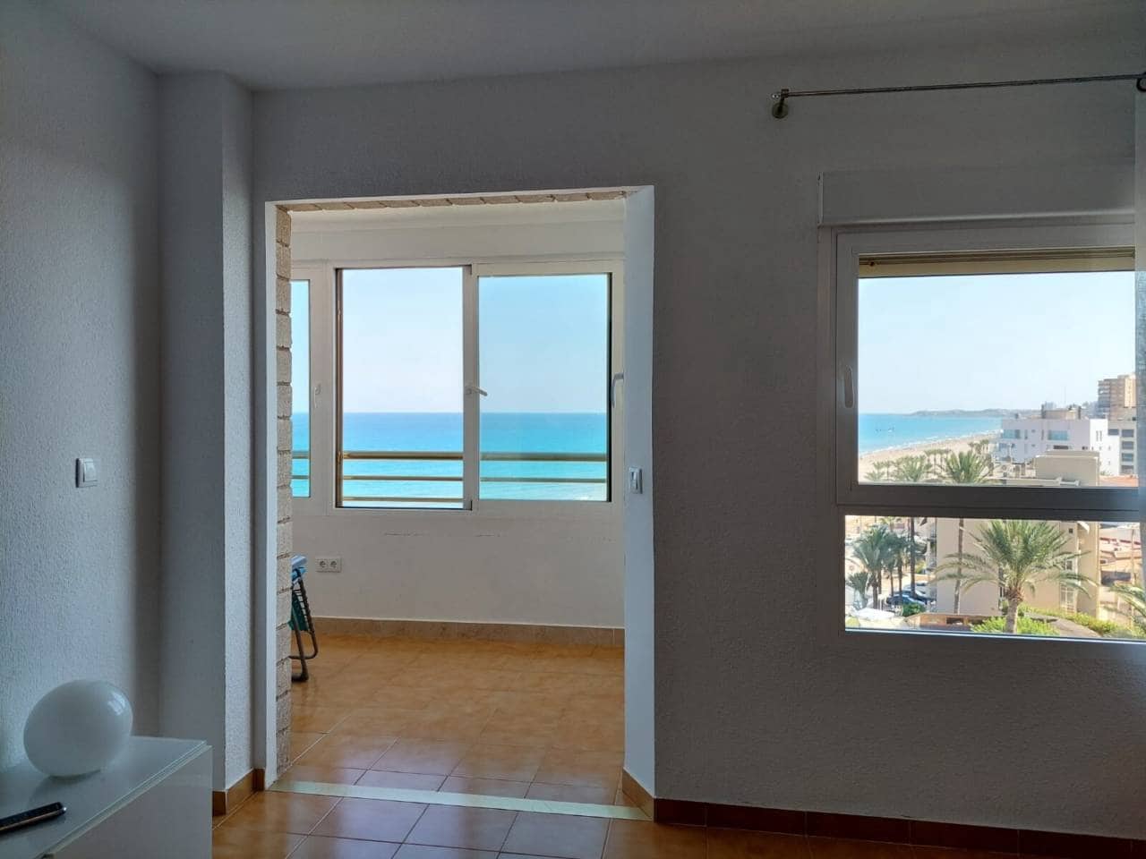 3 bedroom Flat for rent in El Campello with pool - € 2,200 (Ref: 10048623)