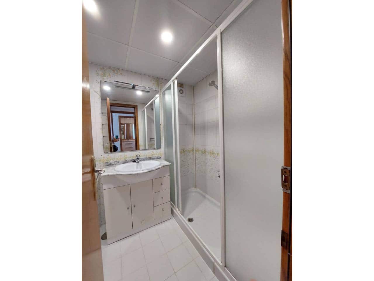 3 bedroom Flat for rent in El Campello with pool - € 2,200 (Ref: 10048623)