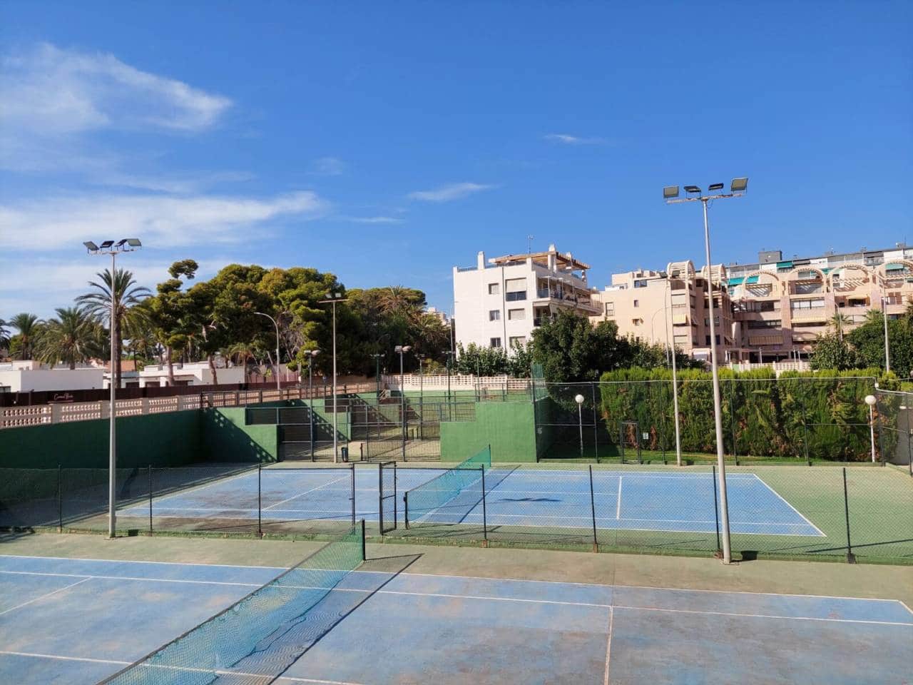 3 bedroom Flat for rent in El Campello with pool - € 2,200 (Ref: 10048623)