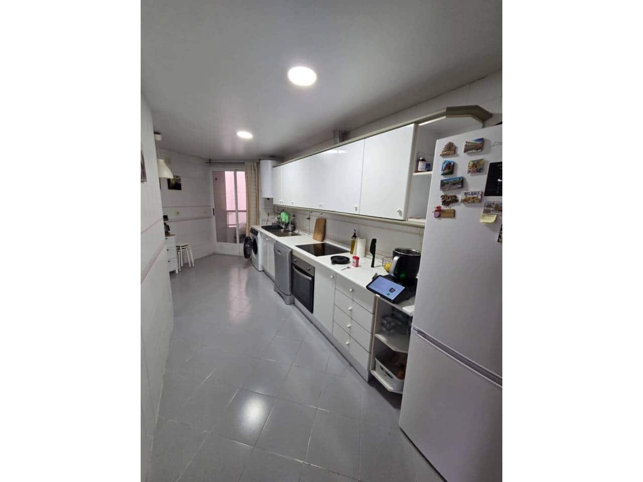 Piso de 3 habitaciones en Alicante / Alacant ciudad en alquiler con piscina - 1.100 € (Ref: 10071802)
