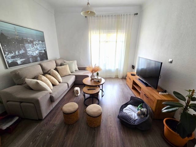 2 slaapkamer Appartement te huur in Alicante stad - € 650 (Ref: 10071803)