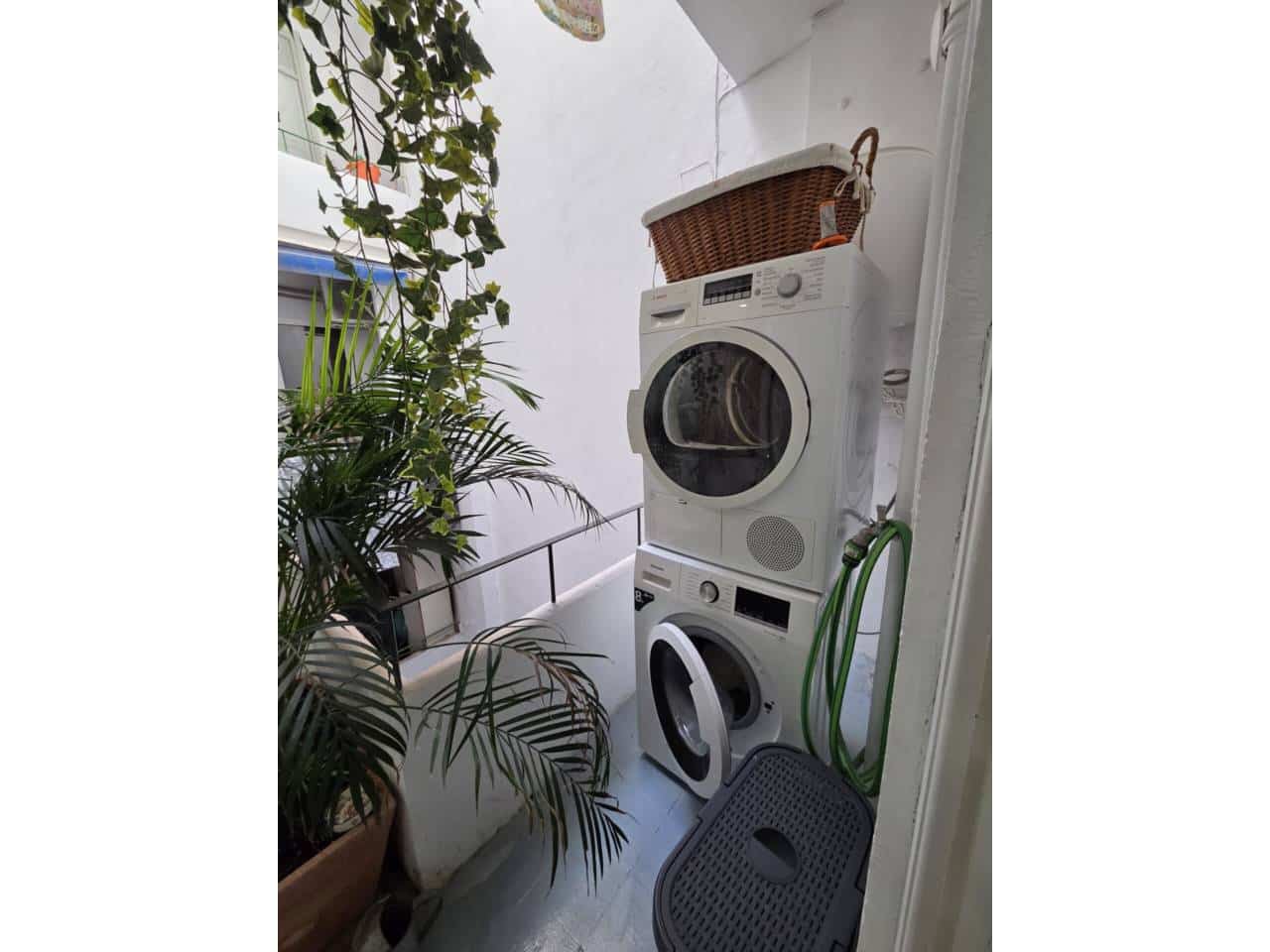 2 slaapkamer Appartement te huur in Alicante stad - € 650 (Ref: 10071803)