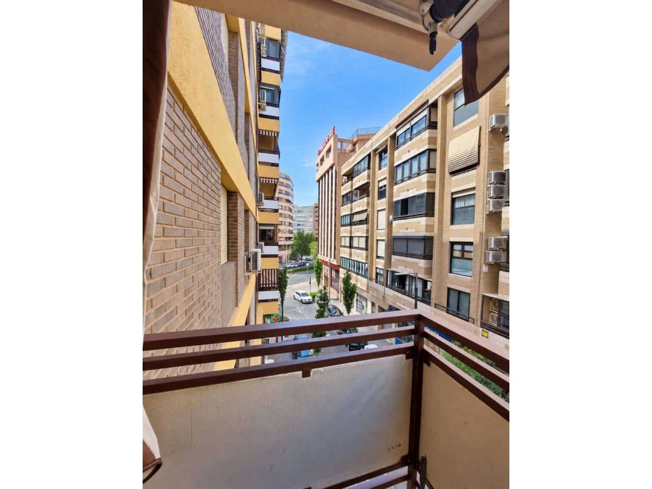 3 bedroom Flat for sale in Alicante / Alacant city - € 325,000 (Ref: 10099567)
