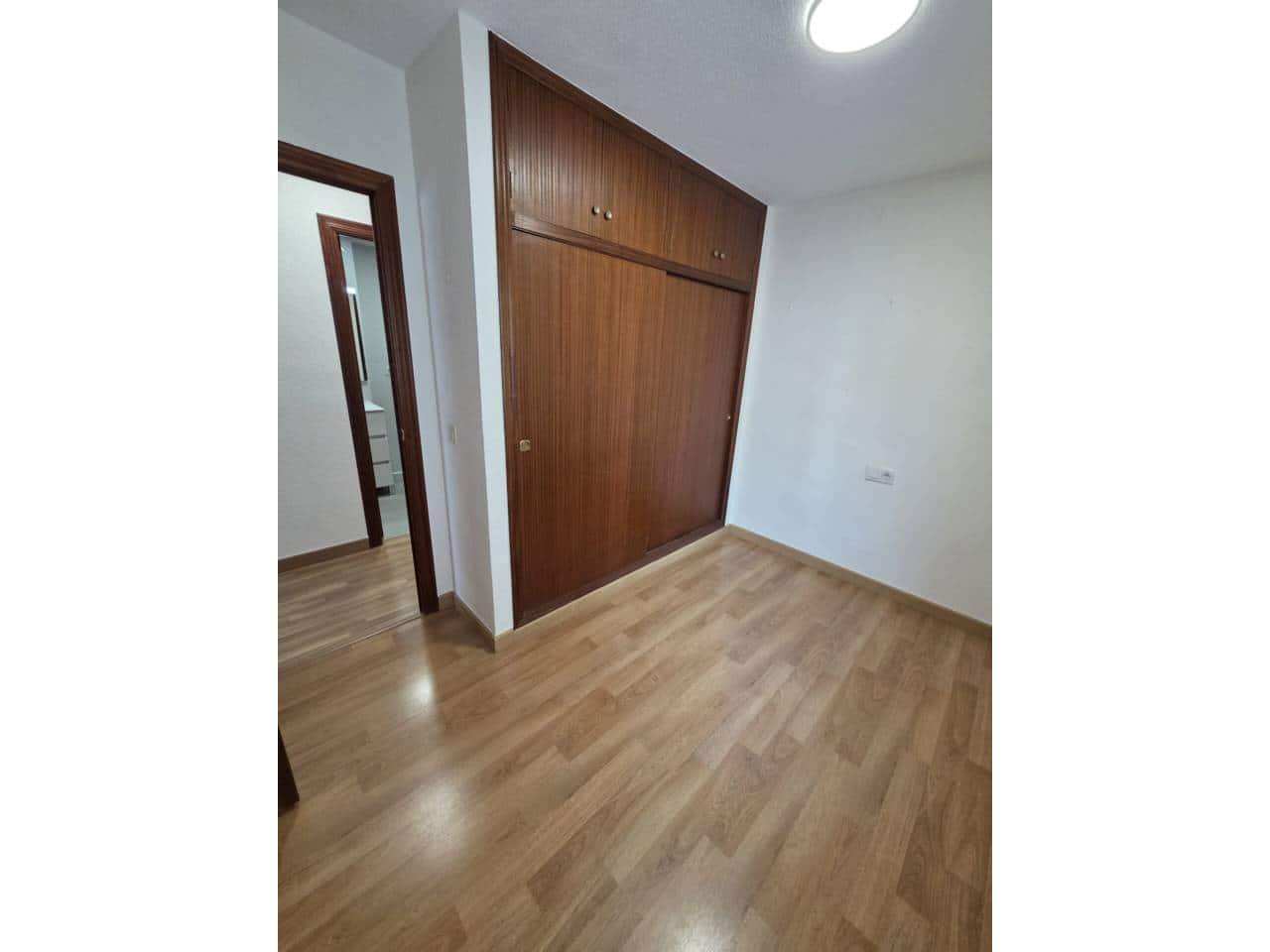 4 camera da letto Appartamento da affittare in Alicante citta - 1.500 € (Rif: 10135532)