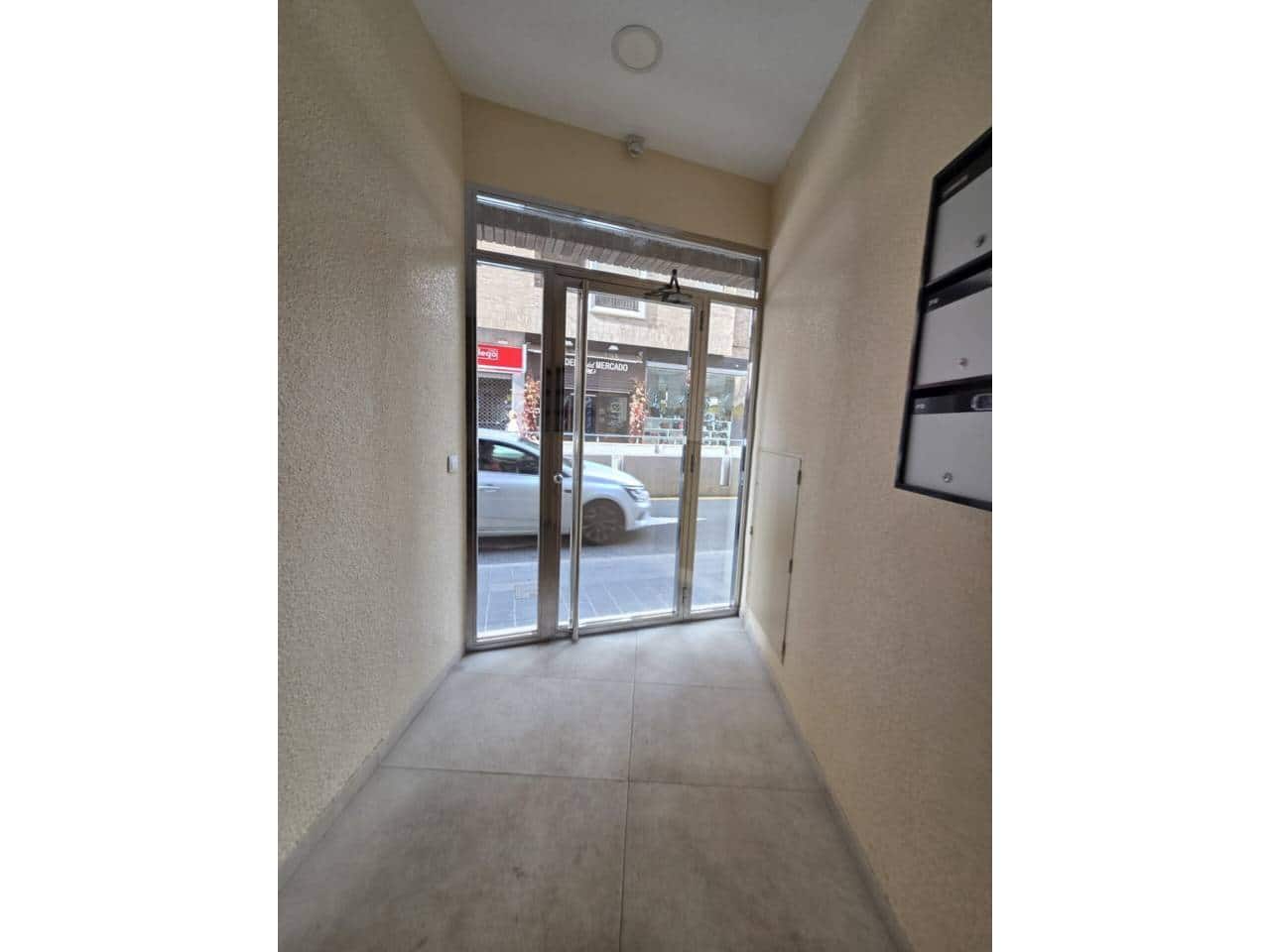 4 camera da letto Appartamento da affittare in Alicante citta - 1.500 € (Rif: 10135532)