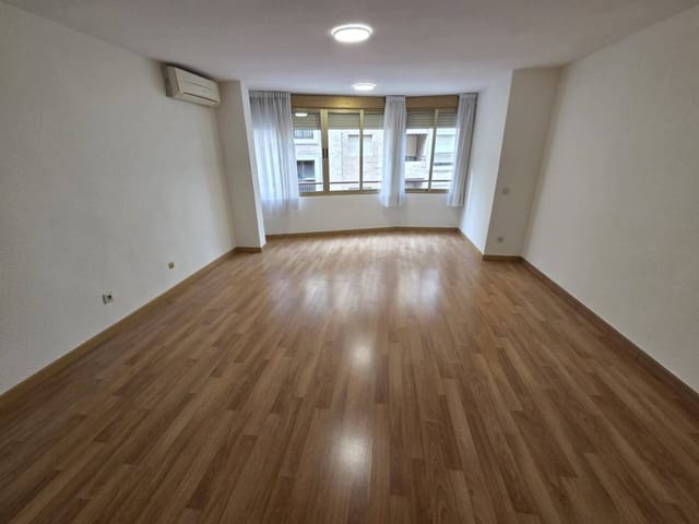 4 camera da letto Appartamento da affittare in Alicante città - 1.500 € (Rif: 10135532)