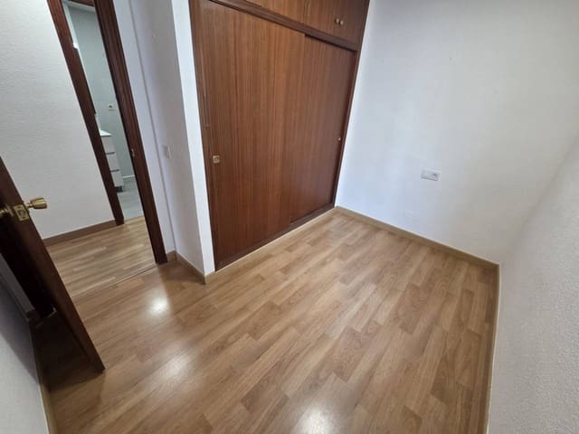 4 camera da letto Appartamento da affittare in Alicante città - 1.500 € (Rif: 10135532)