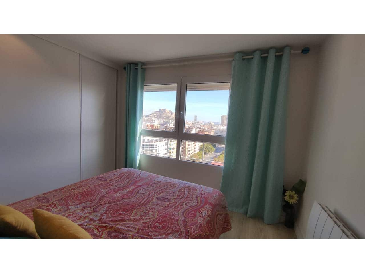 4 bedroom Flat for rent in Alicante / Alacant city with garage - € 1,250 (Ref: 10154224)