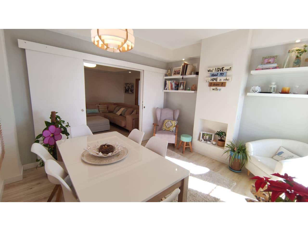 4 bedroom Flat for rent in Alicante / Alacant city with garage - € 1,250 (Ref: 10154224)