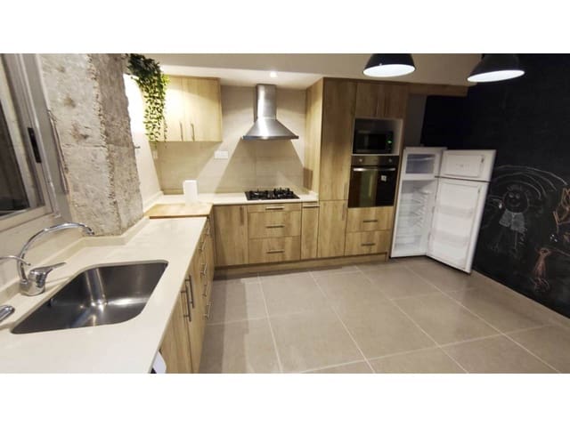 4 soveværelse Lejlighed til leje i Alicante by med garage - € 1.250 (Ref: 10154224)
