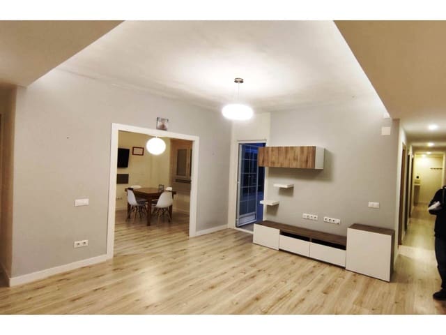 4 soveværelse Lejlighed til leje i Alicante by med garage - € 1.250 (Ref: 10154224)