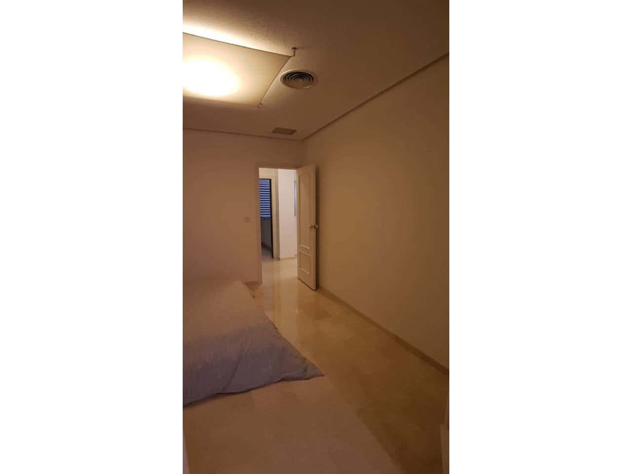 2 sovrum Takvåning att hyra i Alicante stad - 750 € (Ref: 4307074)