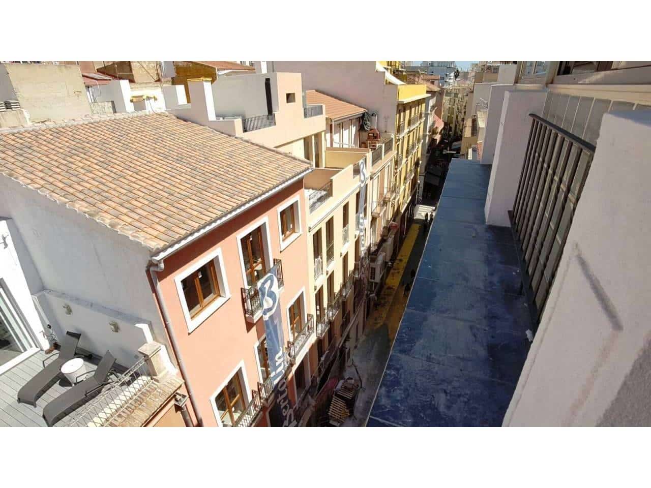 2 sovrum Takvåning att hyra i Alicante stad - 750 € (Ref: 4307074)
