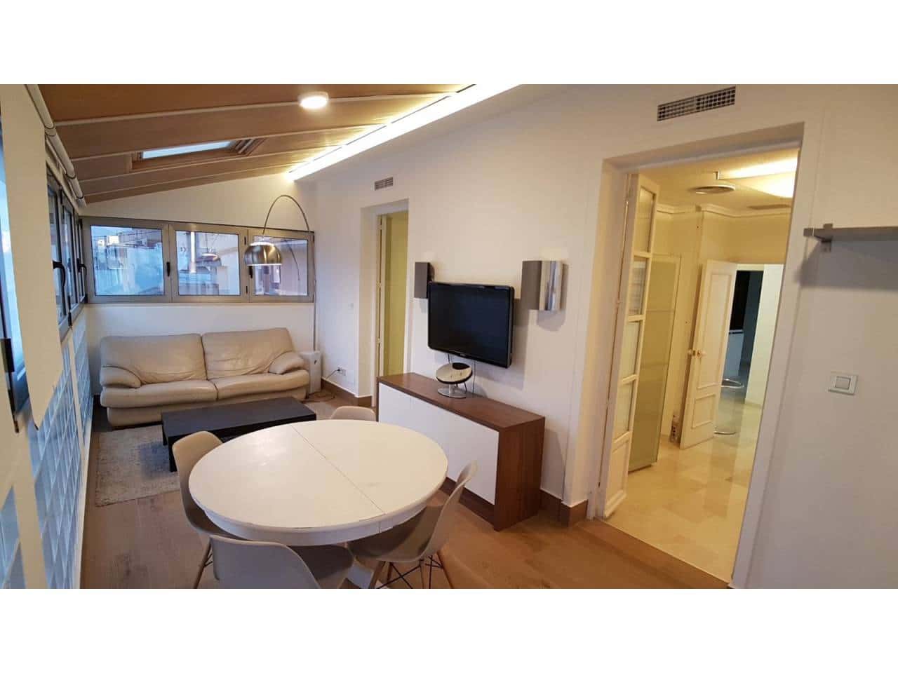 2 sovrum Takvåning att hyra i Alicante stad - 750 € (Ref: 4307074)