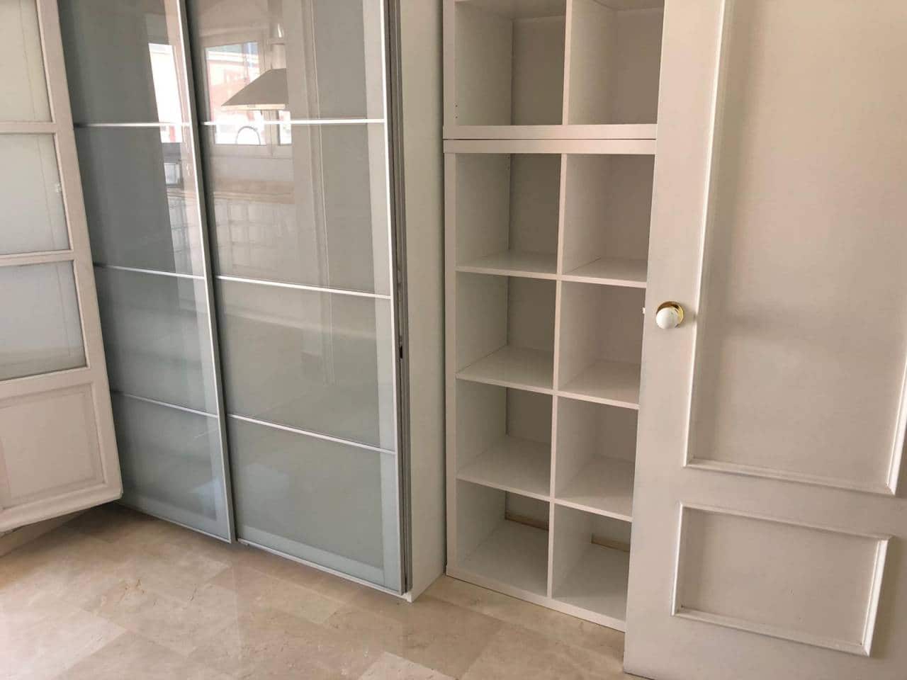 2 sovrum Takvåning att hyra i Alicante stad - 750 € (Ref: 4307074)