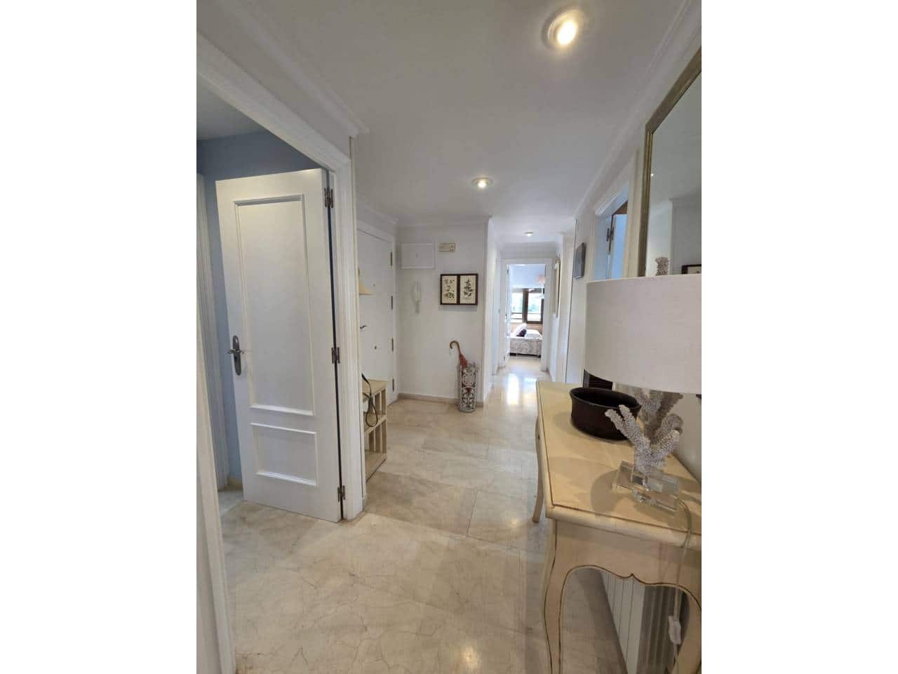 4 bedroom Flat for rent in Playa de San Juan with pool garage - € 2,000 (Ref: 4310153)