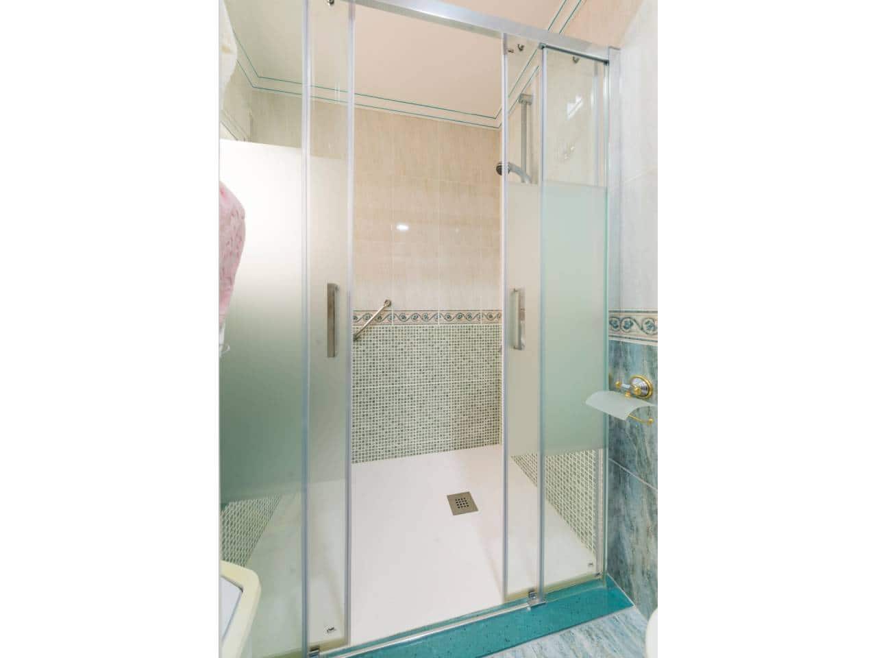 3 Zimmer Villa zu verkaufen in Elche / Elx mit Pool Garage - 385.000 € (Ref: 4616854)