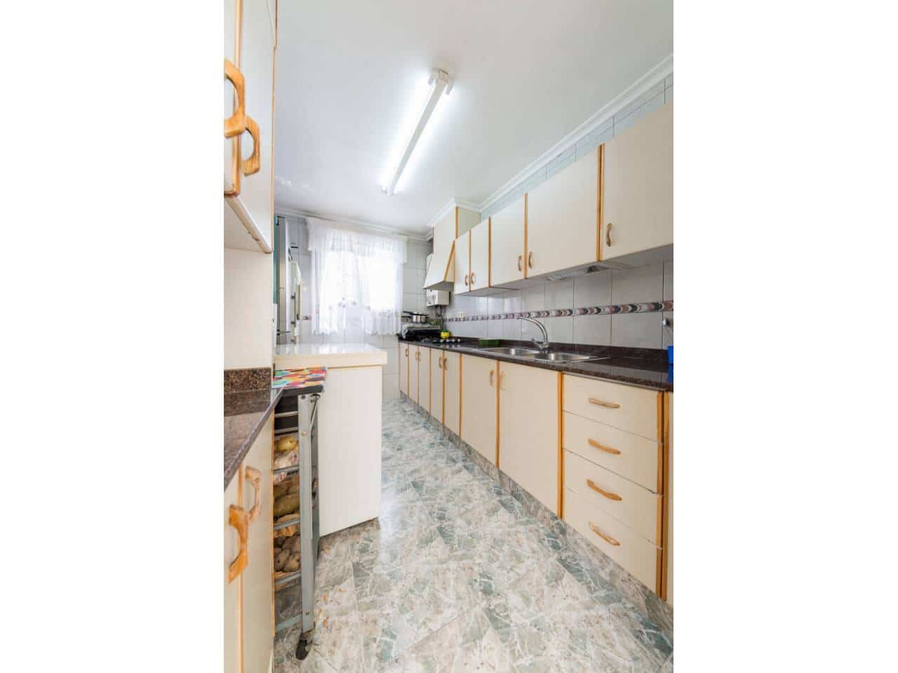 3 Zimmer Villa zu verkaufen in Elche / Elx mit Pool Garage - 385.000 € (Ref: 4616854)