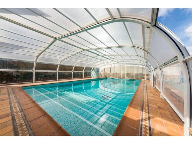 3 Zimmer Villa zu verkaufen in Elche / Elx mit Pool Garage - 385.000 € (Ref: 4616854)