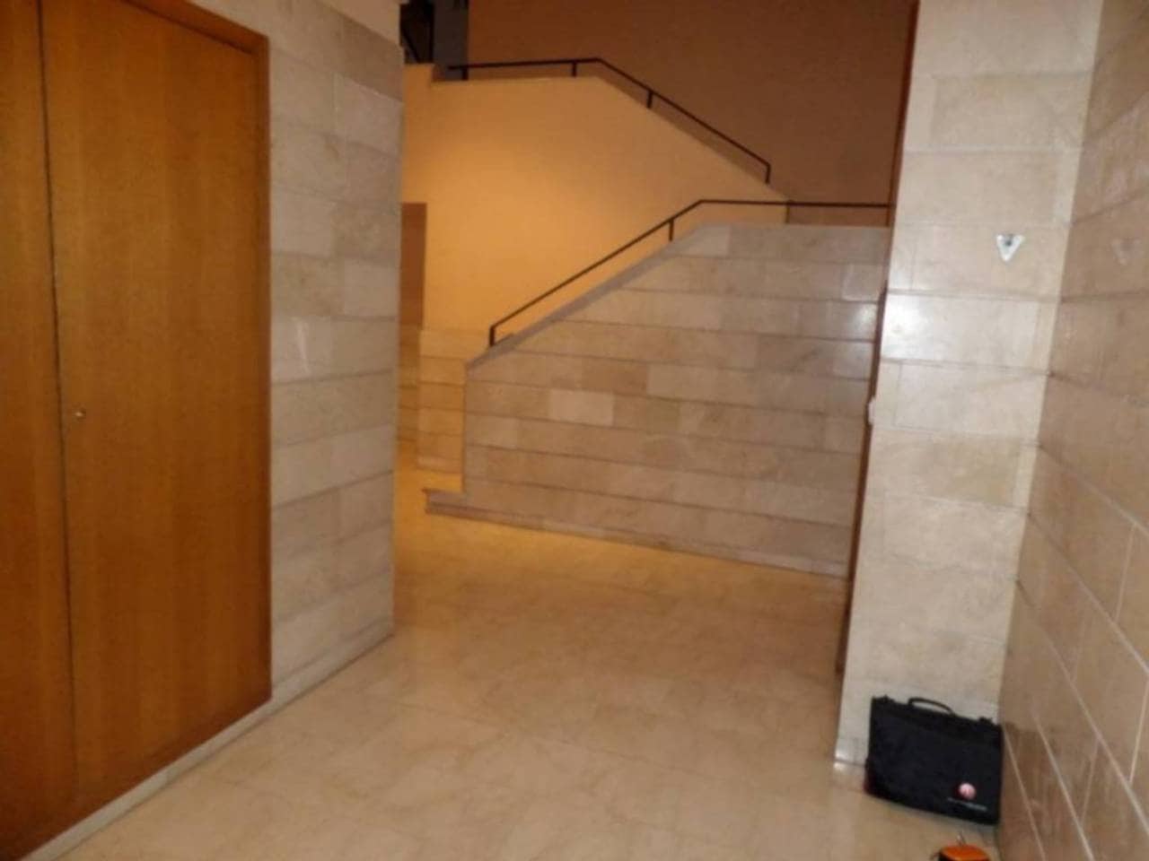 3 camera da letto Appartamento da affittare in Alicante citta - 1.200 € (Rif: 4669798)