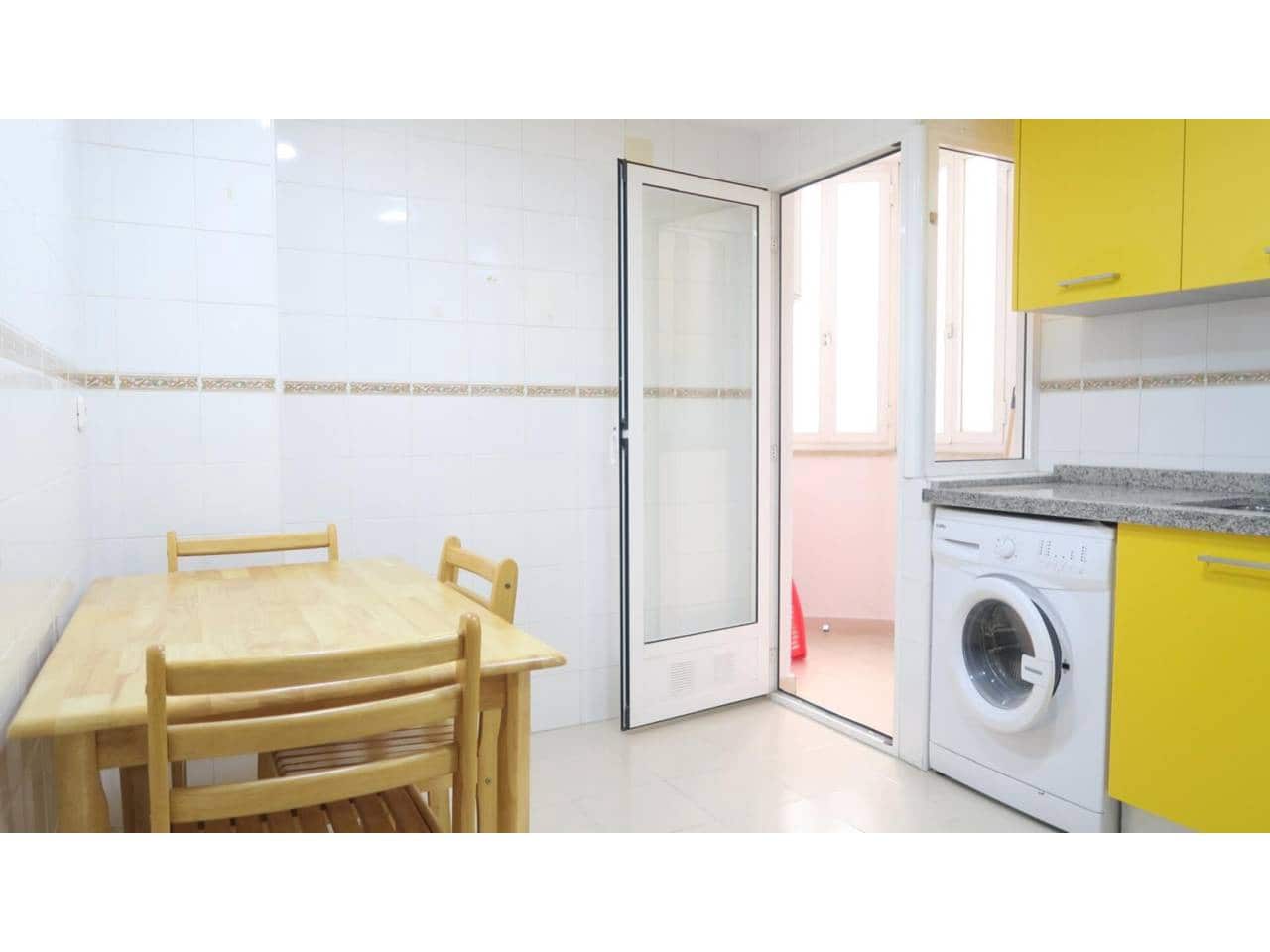 3 camera da letto Appartamento da affittare in Alicante citta - 1.200 € (Rif: 4669798)