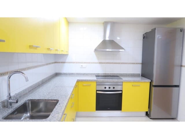 3 camera da letto Appartamento da affittare in Alicante città - 1.200 € (Rif: 4669798)