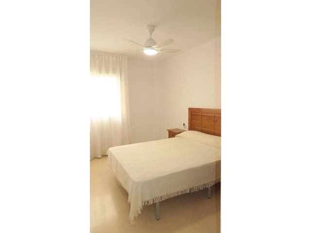 3 camera da letto Appartamento da affittare in Alicante città - 1.200 € (Rif: 4669798)