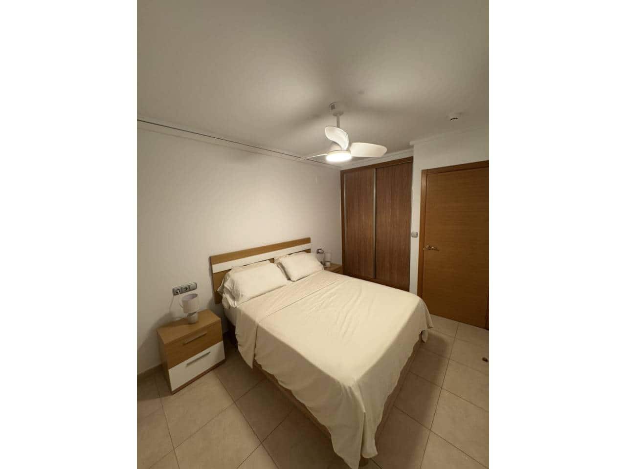 Piso de 2 habitaciones en Alicante / Alacant ciudad en alquiler con piscina garaje - 1.100 € (Ref: 4678319)