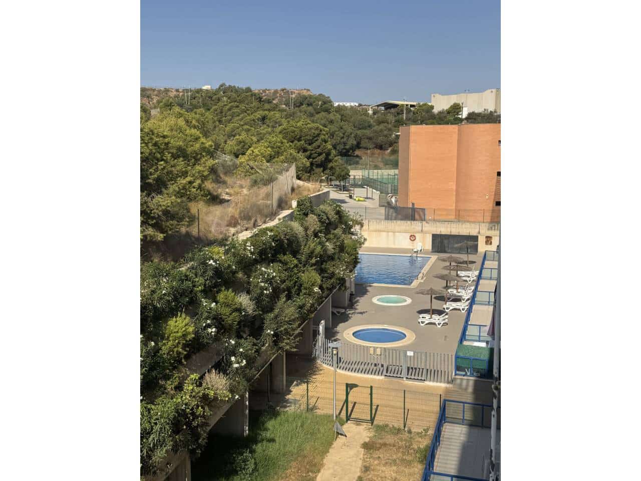 Piso de 2 habitaciones en Alicante / Alacant ciudad en alquiler con piscina garaje - 1.100 € (Ref: 4678319)