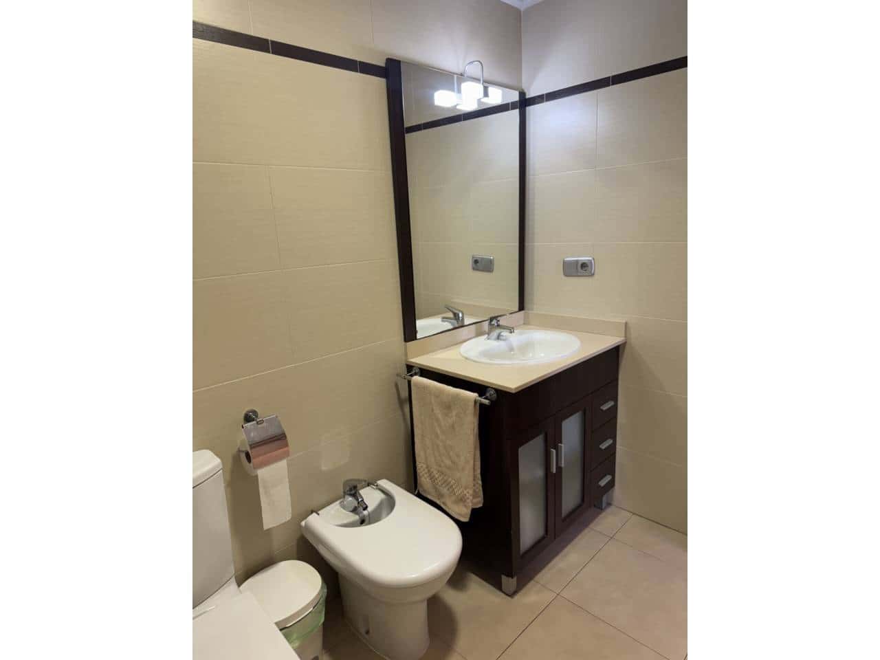 Piso de 2 habitaciones en Alicante / Alacant ciudad en alquiler con piscina garaje - 1.100 € (Ref: 4678319)