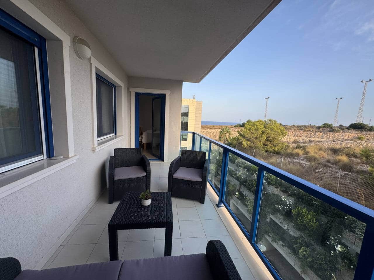 Piso de 2 habitaciones en Alicante / Alacant ciudad en alquiler con piscina garaje - 1.100 € (Ref: 4678319)