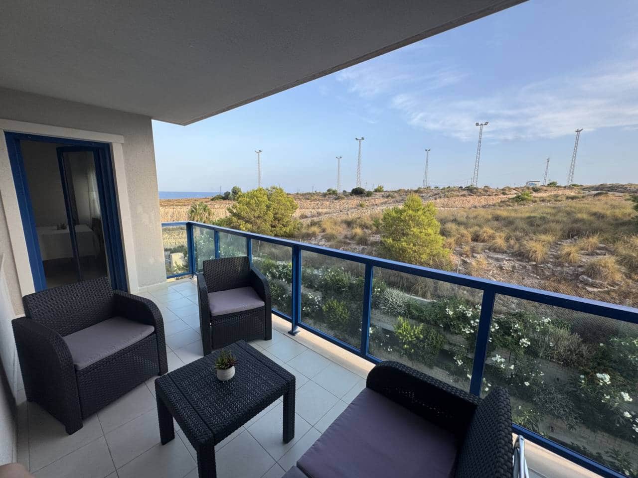 Piso de 2 habitaciones en Alicante / Alacant ciudad en alquiler con piscina garaje - 1.100 € (Ref: 4678319)