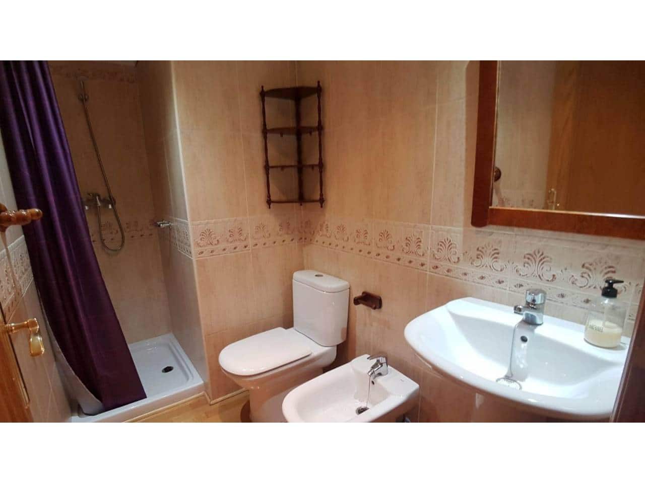 2 soveværelse Lejlighed til leje i Alicante by - € 1.100 (Ref: 4708230)